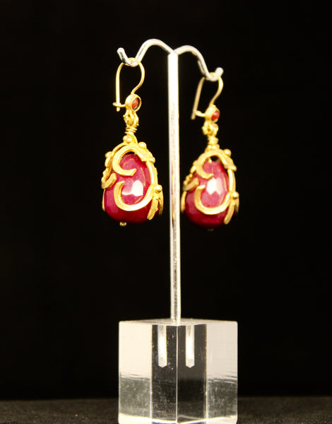 DROP WIRE STONE EARRINGS